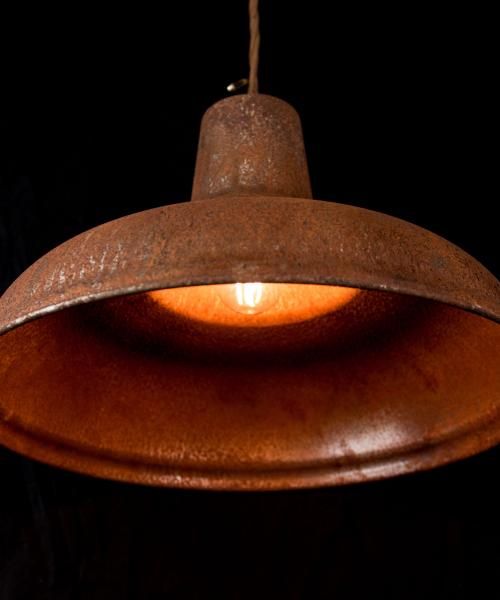 Vintage metal hot sale pendant light